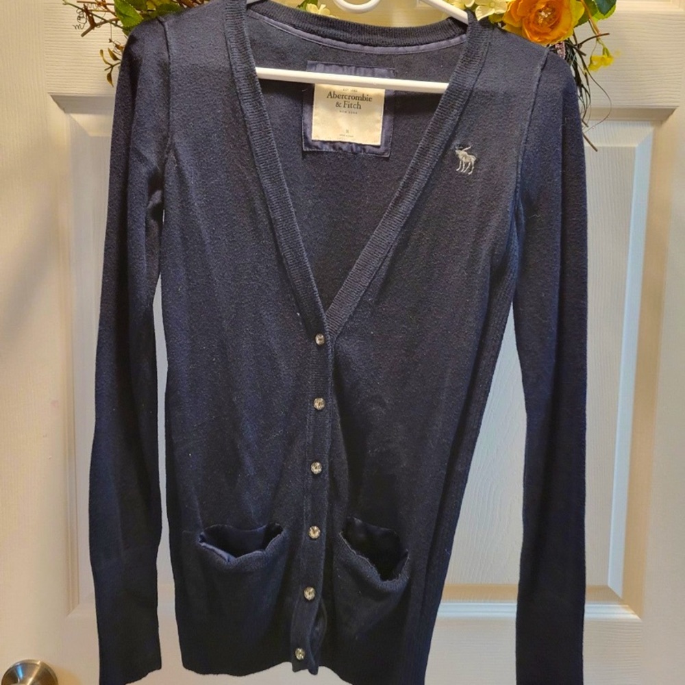 Abercrombie and fitch cardigan